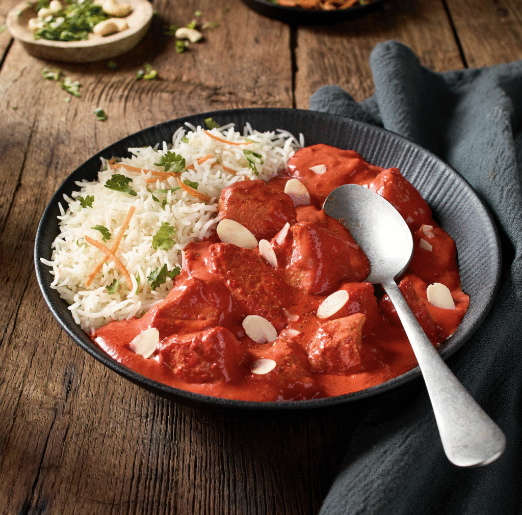 plat en sauce avec du riz